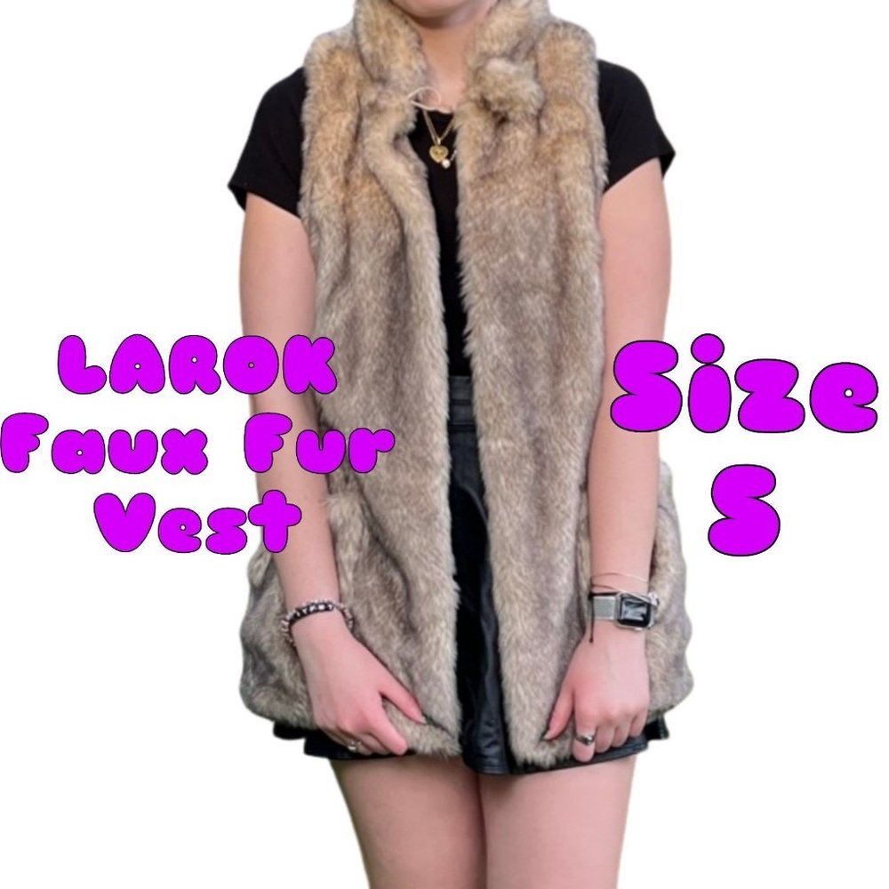 Clothing - LaROK Faux Fur Vest Size S